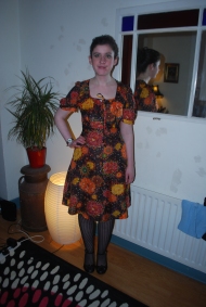 A Vintage Frock I passed on - it looks better on AnnMarie!